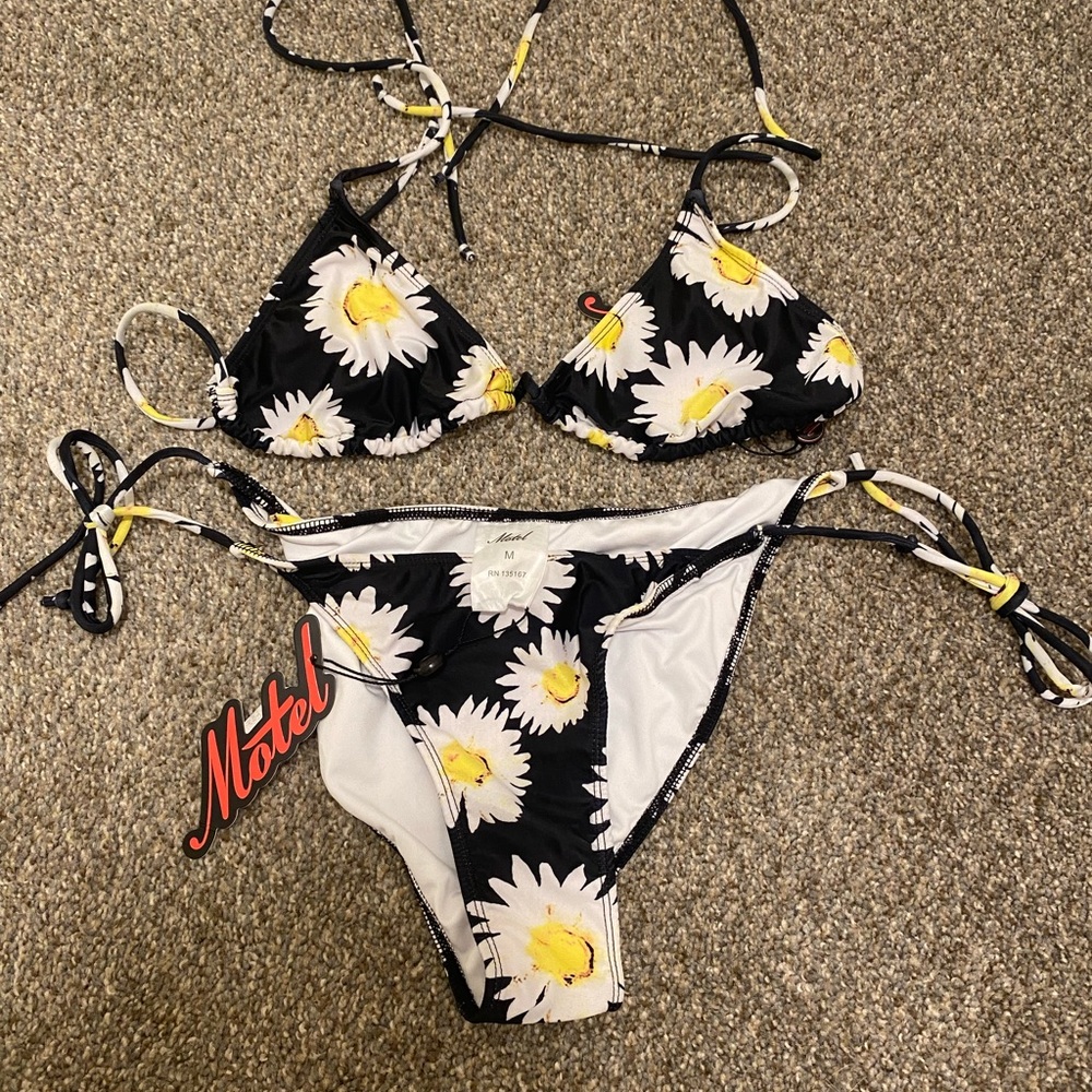Motel Sherbet Triangle Bikini nasty gal